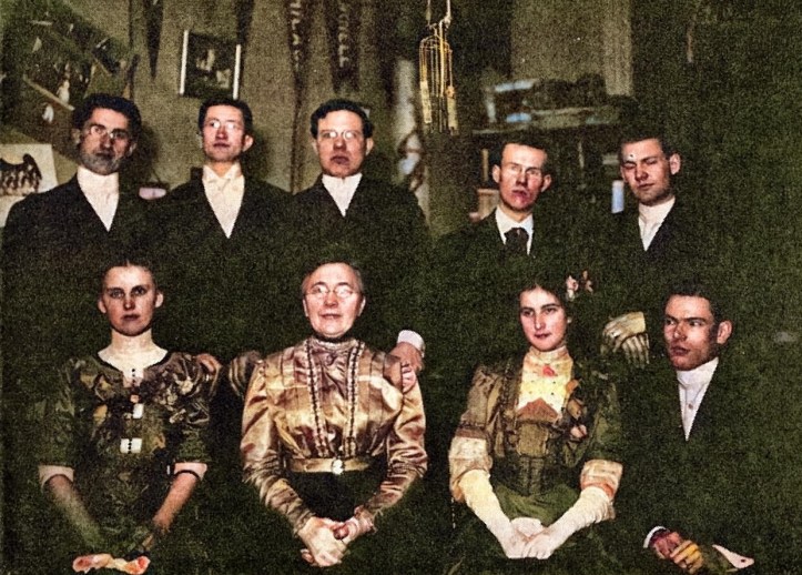 1911 student reception at uiu b.u.s.t.